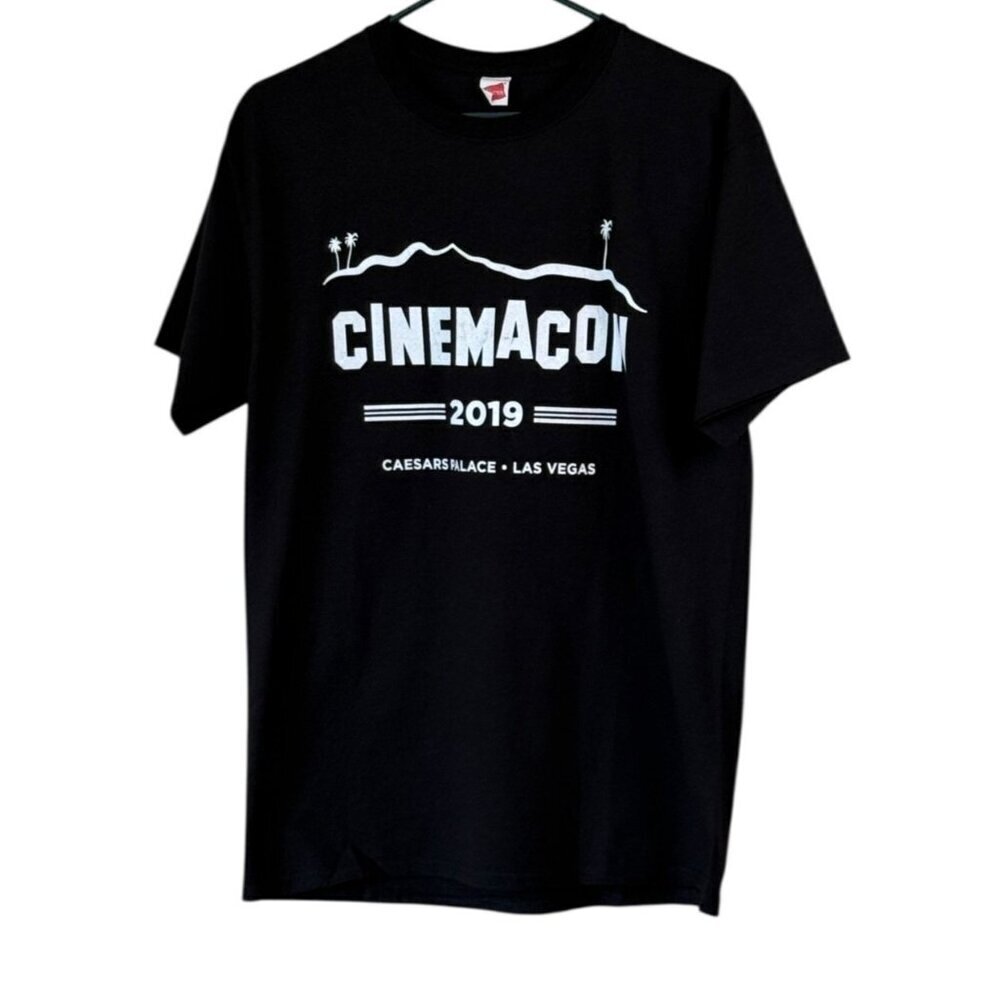 Hanes "Cinemacon 2019" Promotional Short Sleeve Tee Black Size M NWOT